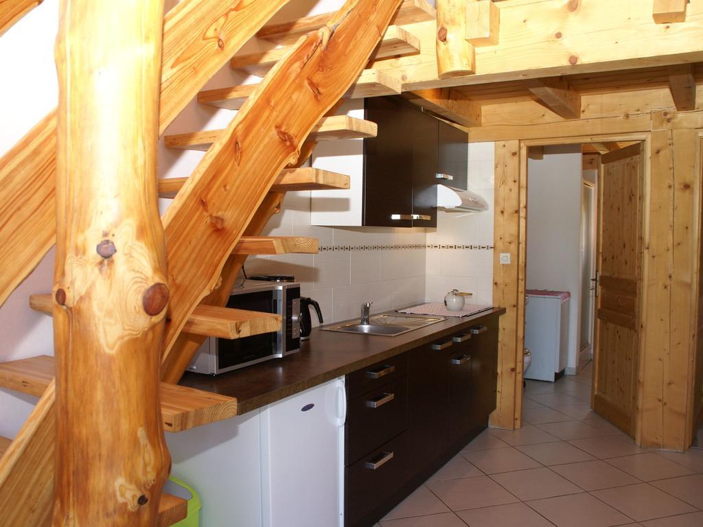 Cosy With Garden In Walscheid